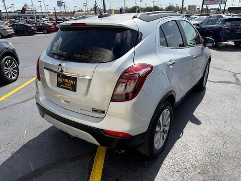 Used 2019 Buick Encore Preferred w/ LPO, Active Package FWD image 5