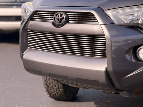 Used 2018 Toyota 4Runner SR5 Premium AWD/4WD image 10