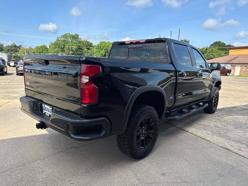 Used 2025 Chevrolet Silverado 1500 ZR2 w/ Dark Appearance Package AWD/4WD image 14