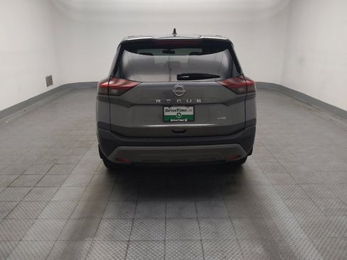 Used 2023 Nissan Rogue S AWD/4WD image 6