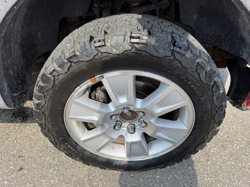 Used 2010 Ford F150 FX4 AWD/4WD image 12