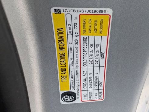 Used 2018 Chevrolet Camaro LT image 26