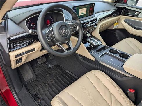 Used 2025 Acura MDX FWD w/ Technology Package image 3