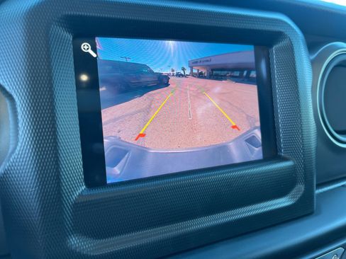 Certified 2023 Jeep Gladiator Sport w/ Trailer Tow Package image 28