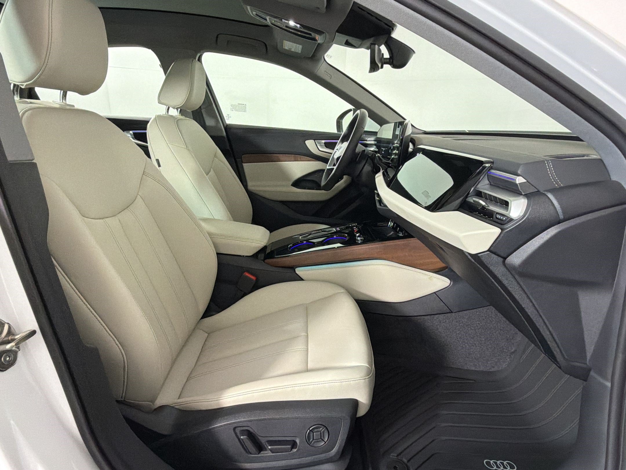 Used 2025 Audi A5 Premium w/ Convenience Package AWD/4WD image 27