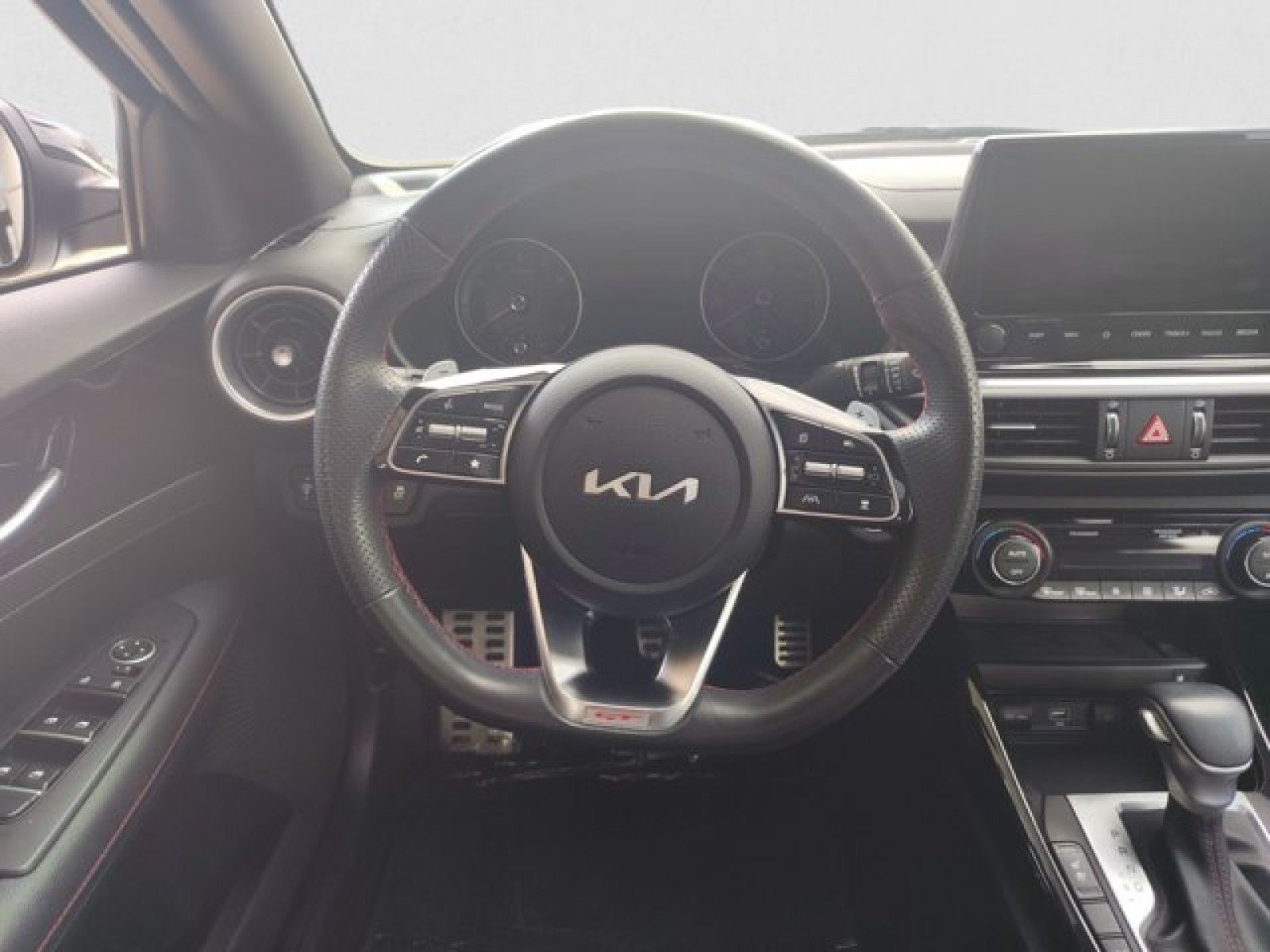 Used 2023 Kia Forte GT w/ GT2 Package FWD image 15
