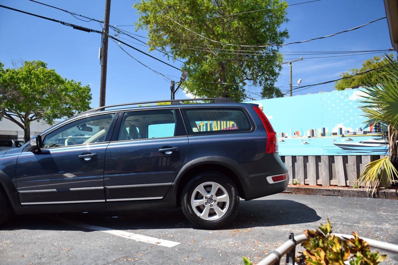 Used 2008 Volvo XC70 3.2 AWD/4WD image 8