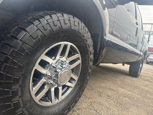 Used 2004 Ford F350 Lariat RWD image 11