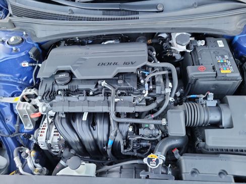 Certified 2023 Hyundai Elantra Limited image 24