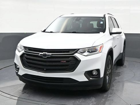 Used 2021 Chevrolet Traverse RS FWD image 8