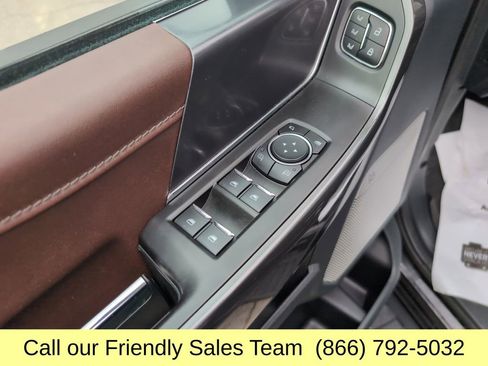 Used 2021 Ford F150 Lariat image 14