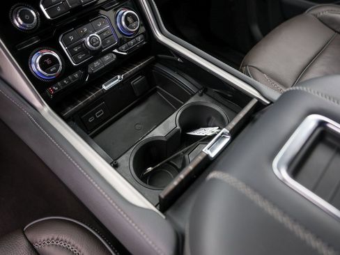 Used 2023 GMC Yukon XL Denali w/ Max Trailering Package image 19