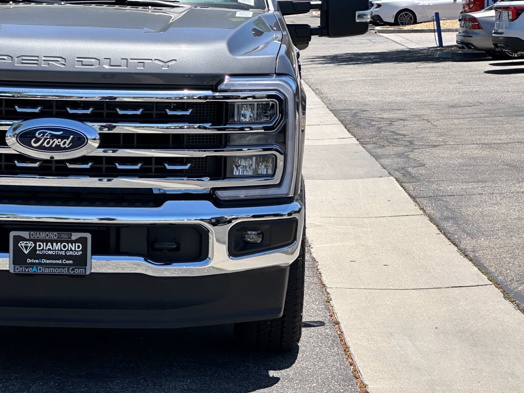 New 2026 Ford F250 Lariat w/ FX4 Off-Road Package AWD/4WD image 12