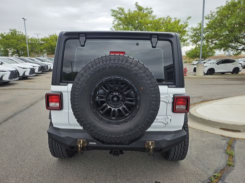 Used 2024 Jeep Wrangler Unlimited Sport AWD/4WD image 7