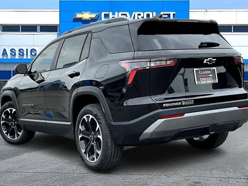 New 2026 Chevrolet Equinox LT w/ LPO, Floor Liner Package image 3