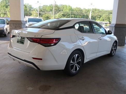 Used 2022 Nissan Sentra SV FWD image 8