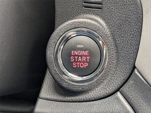 Used 2023 Subaru Outback Limited image 29