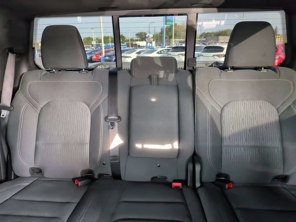 Used 2022 RAM 1500 Big Horn AWD/4WD image 27
