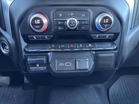 Used 2020 GMC Sierra 1500 Elevation w/ Elevation Value Package AWD/4WD image 16