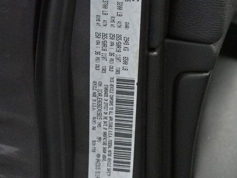 Used 2016 Jeep Grand Cherokee Laredo w/ Quick Order Package 23E RWD image 33
