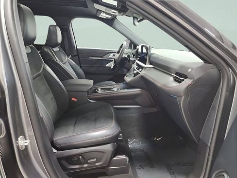 Used 2025 Ford Explorer ST w/ Sun And Sound Package image 13