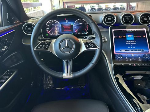 Used 2024 Mercedes-Benz C 300 4MATIC Sedan w/ Exclusive Trim Package image 18