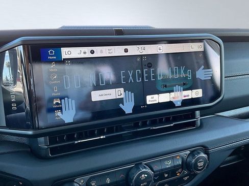 New 2026 Jeep Gladiator Sport image 10