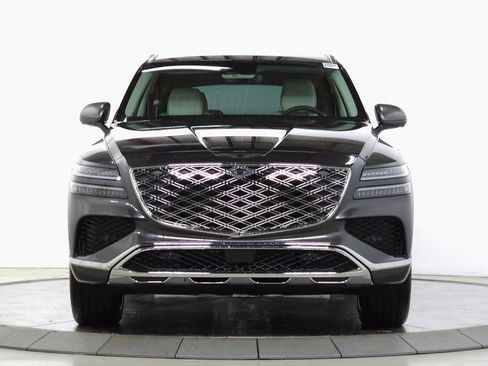 Used 2026 Genesis GV80 2.5T Prestige image 2