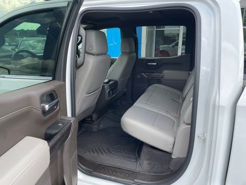 Used 2022 Chevrolet Silverado 1500 LTZ AWD/4WD image 5