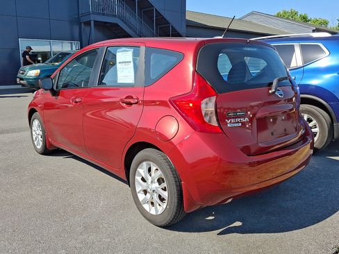 Used 2016 Nissan Versa Note SV w/ SV Appearance Package FWD image 3