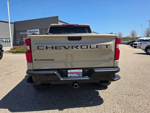 Used 2022 Chevrolet Silverado 1500 LT Trail Boss w/ LT Trail Boss Premium Package AWD/4WD image 33