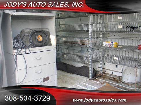 Used 2000 Ford E-250 and Econoline 250 RWD image 12