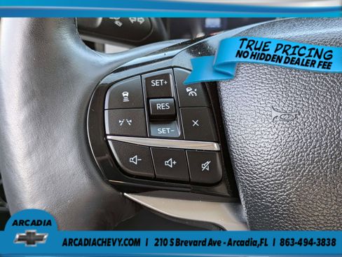 Used 2025 Ford Explorer Platinum w/ Ultimate Package AWD/4WD image 29