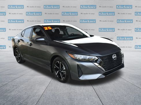Used 2025 Nissan Sentra SV w/ Trunk Package FWD image 3