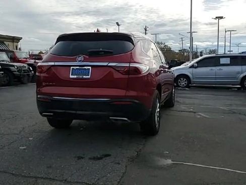 Used 2024 Buick Enclave Premium image 8