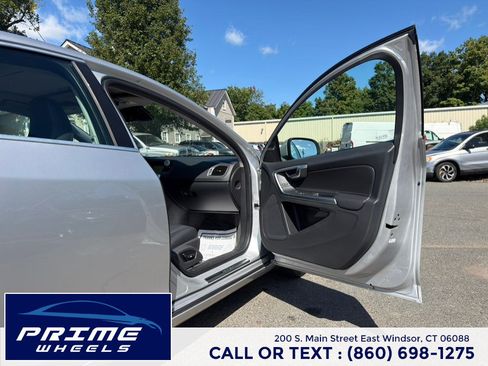 Used 2015 Volvo S60 T5 Premier FWD image 16