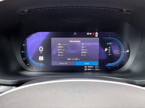 Used 2023 Volvo S60 T8 Plus w/ Climate Package image 13