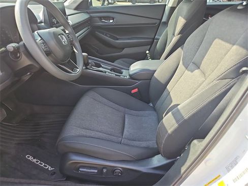 Used 2024 Honda Accord EX image 17