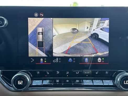 New 2026 GMC Canyon AT4 w/ Technology Plus Package AWD/4WD image 9