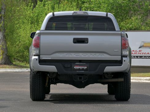 Used 2023 Toyota Tacoma TRD Off-Road w/ TRD Premium Off Road Package image 34