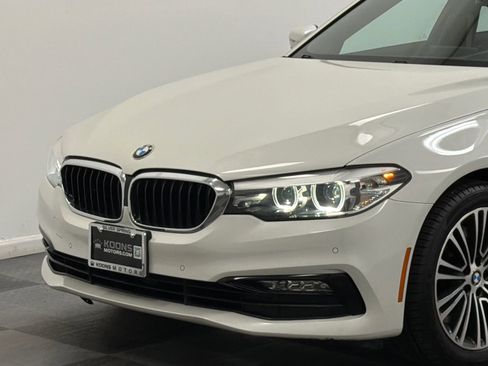 Used 2018 BMW 530i xDrive image 2