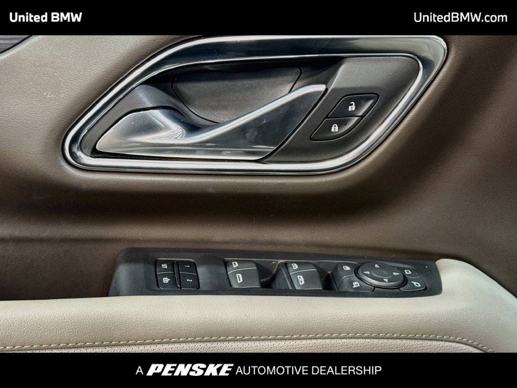 Used 2023 GMC Yukon SLT w/ SLT Premium Package AWD/4WD image 10