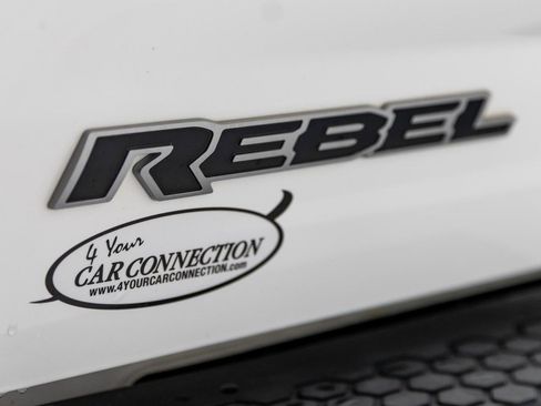 Used 2016 RAM 1500 Rebel w/ Luxury Group image 38