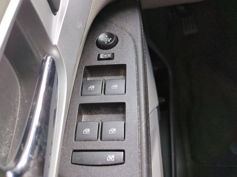 Used 2017 Chevrolet Equinox LT FWD image 21