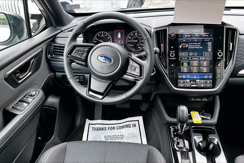 Used 2026 Subaru Forester Premium AWD/4WD image 7