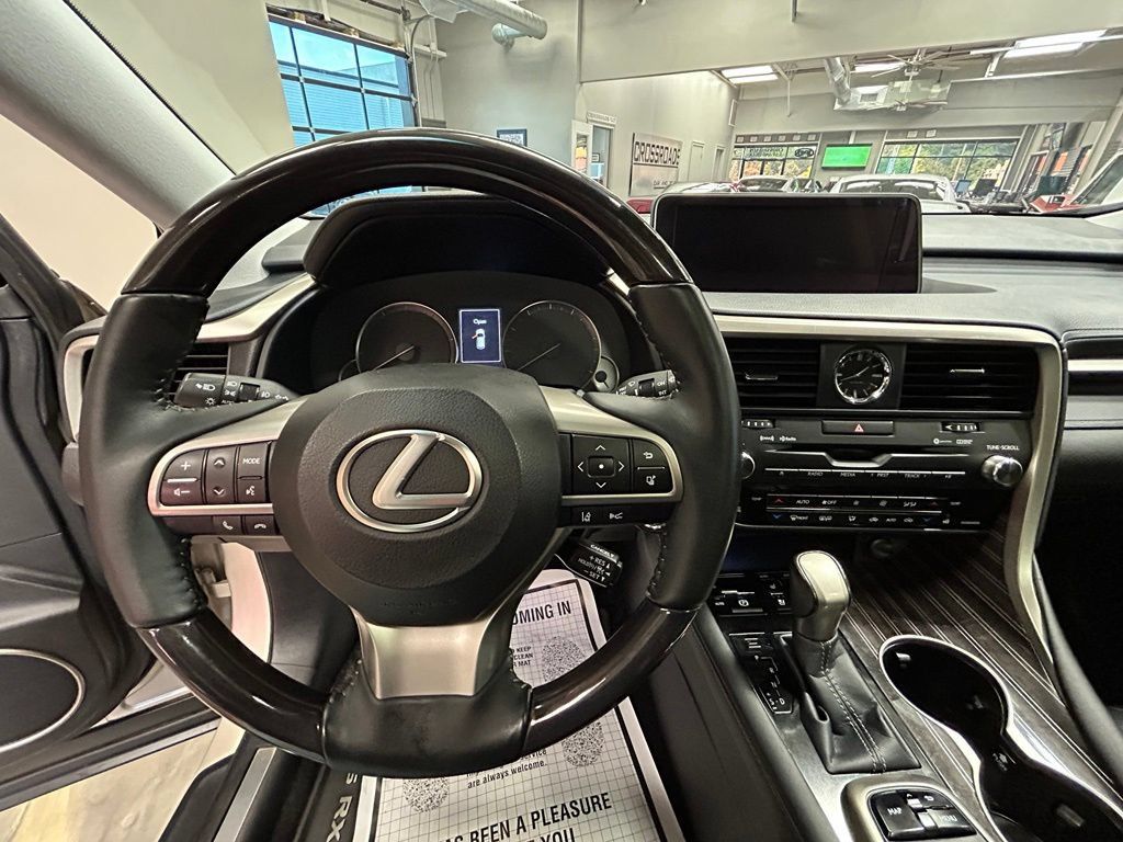 Used 2017 Lexus RX 450h AWD image 8