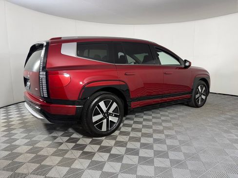 Used 2026 Hyundai Ioniq 9 SEL image 8