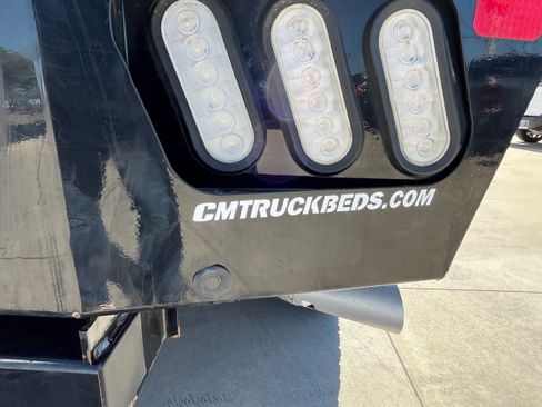 Used 2022 Ford F250 XLT w/ XLT Value Package AWD/4WD image 5