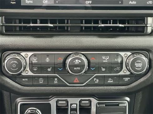 Used 2026 Jeep Wrangler Willys image 15