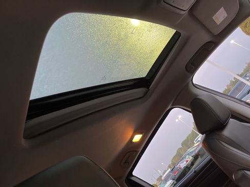 Used 2024 Honda Odyssey EX-L image 31